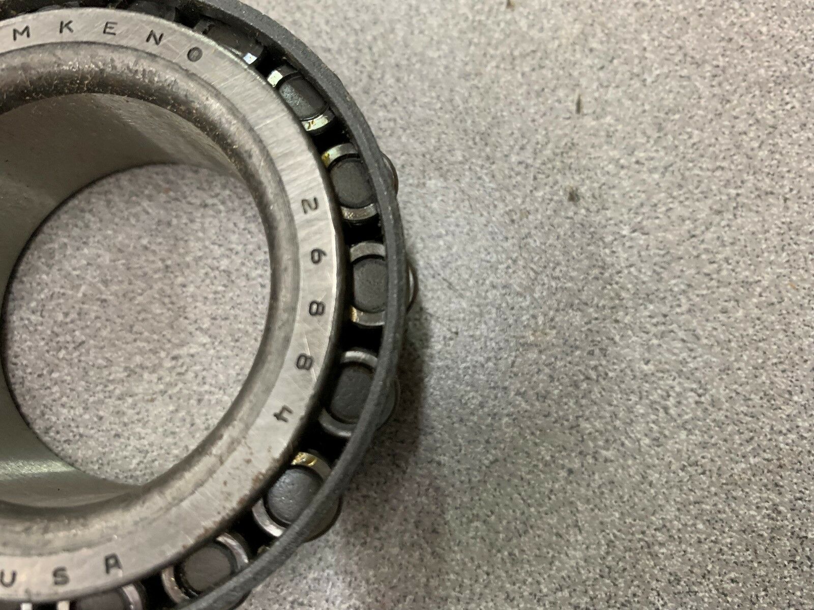 NEW NO BOX TIMKEN BEARING 26884