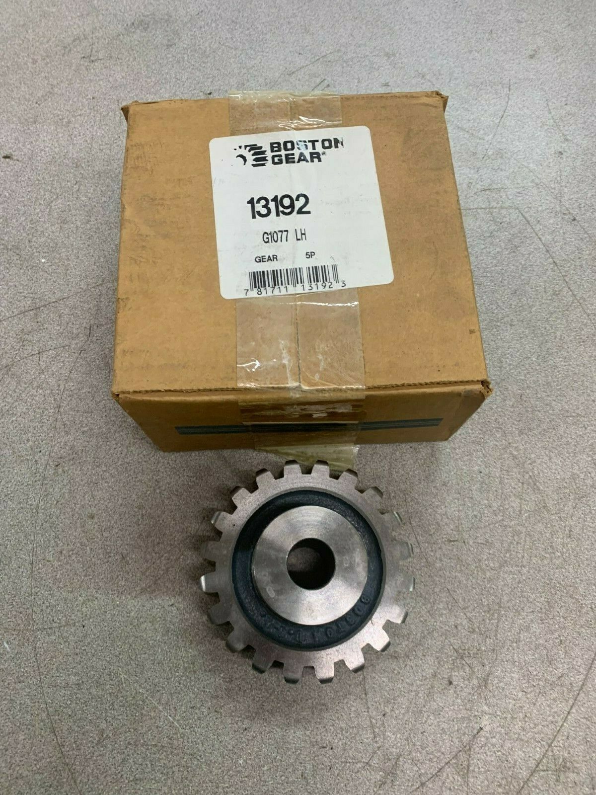 NEW IN BOX BOSTON GEAR 13192 WORM GEAR G1077 LH