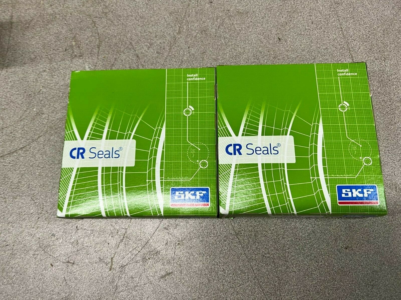 LOT OF 2 NEW IN BOX SKF OILSEAL 27542