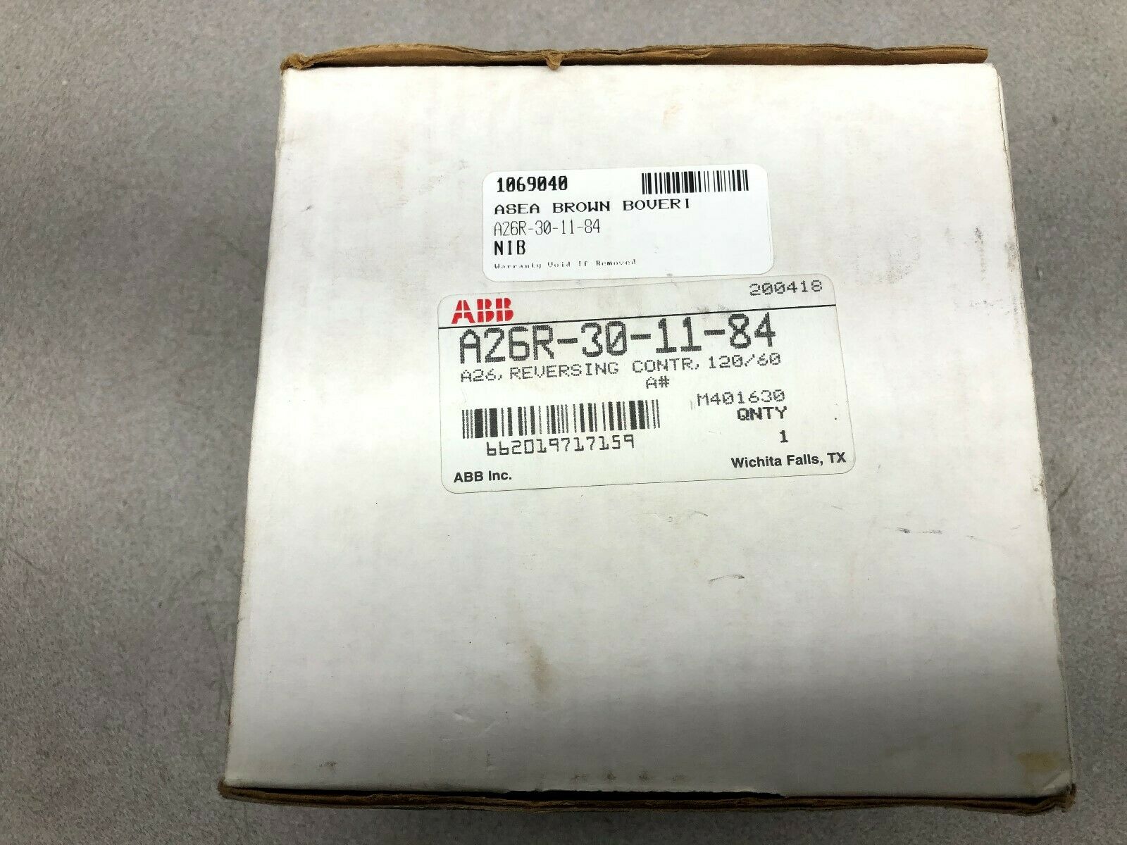 NEW IN BOX ABB A26 120 VAC REVERSING CONTACTORS A26R-30-11-84