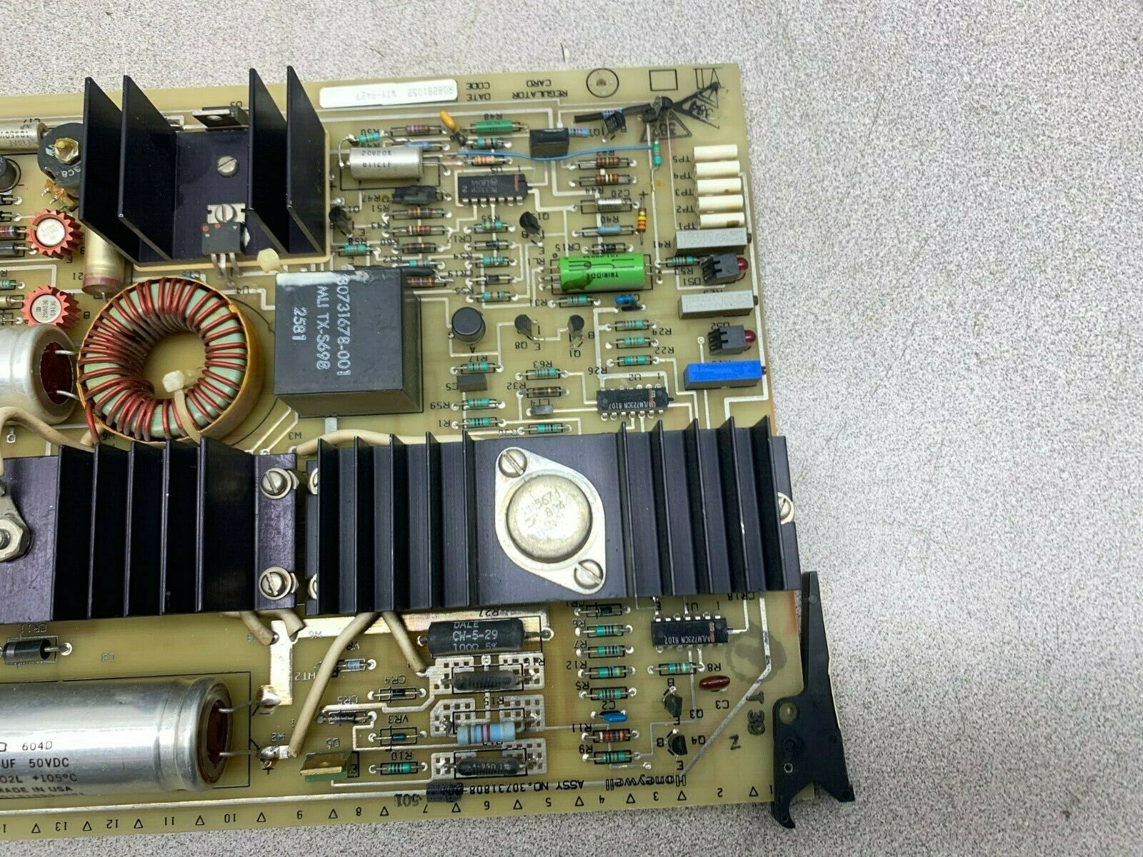 USED HONEYWELL CIRCUIT BOARD 30721808