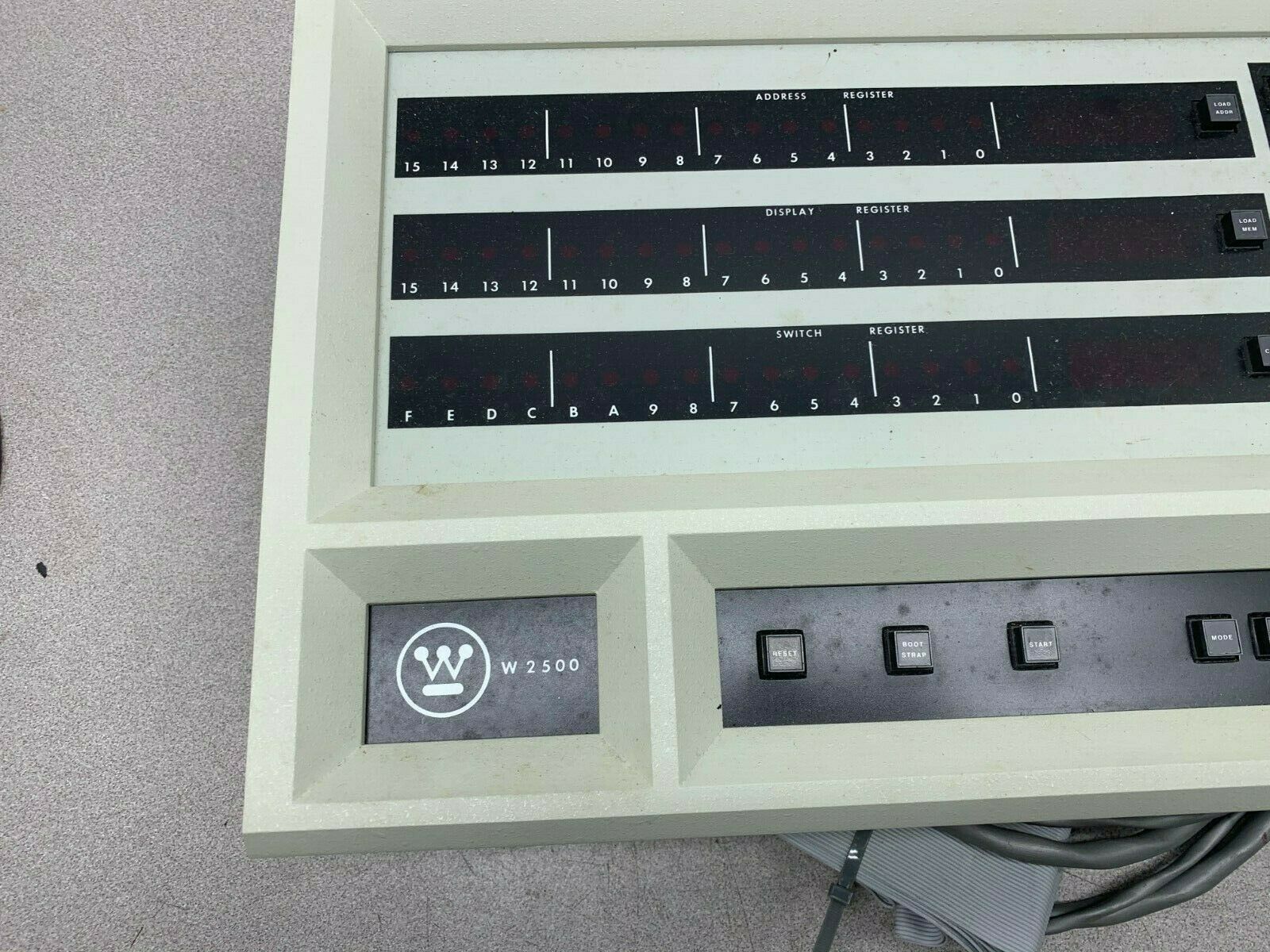 USED WESTINGHOUSE HEX OPERATOR PANEL 8206D30G01