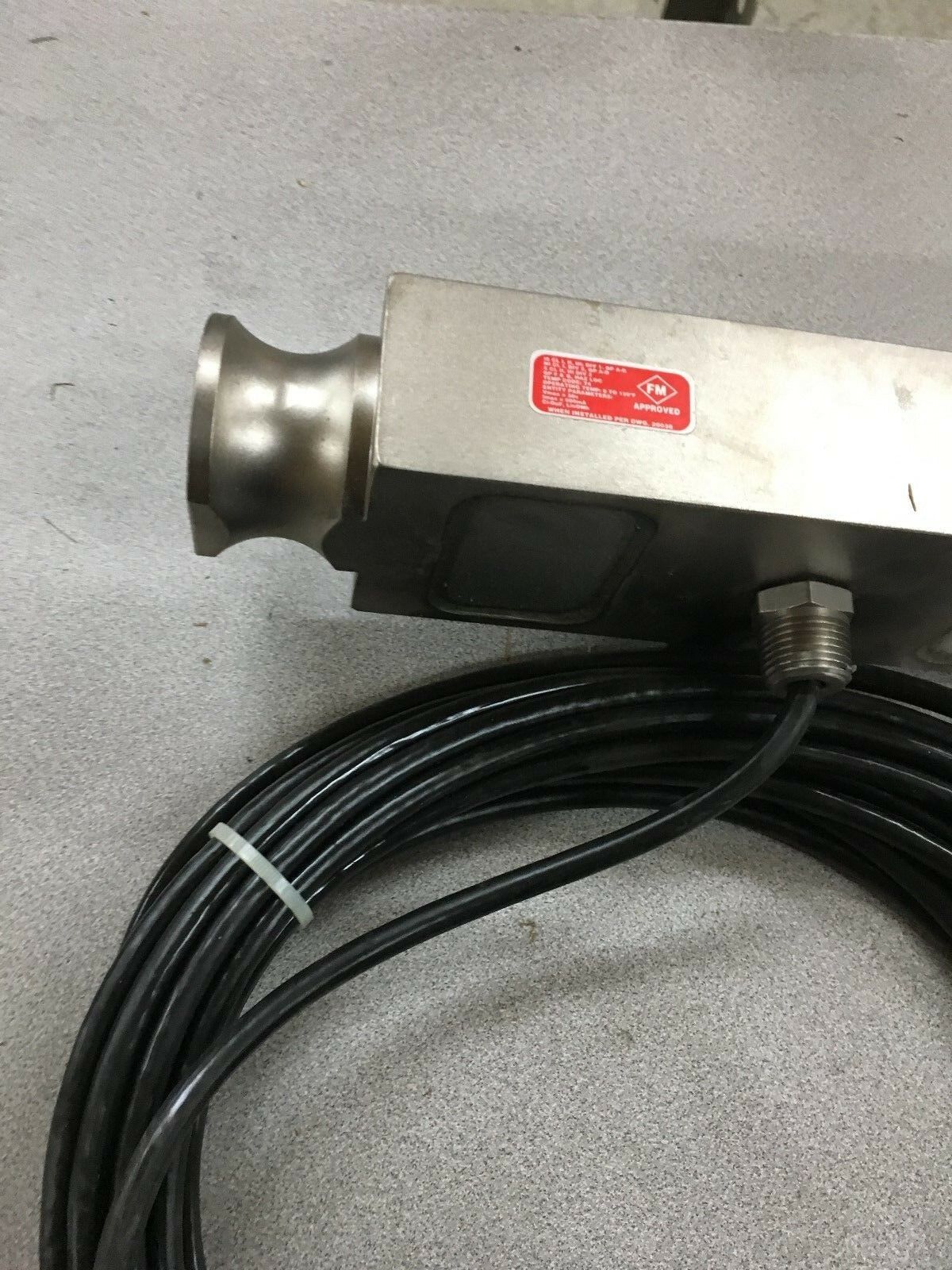 NEW NO BOX SENSORTRONICS 60,000 LBS LOAD CELL 65040A60K-1000