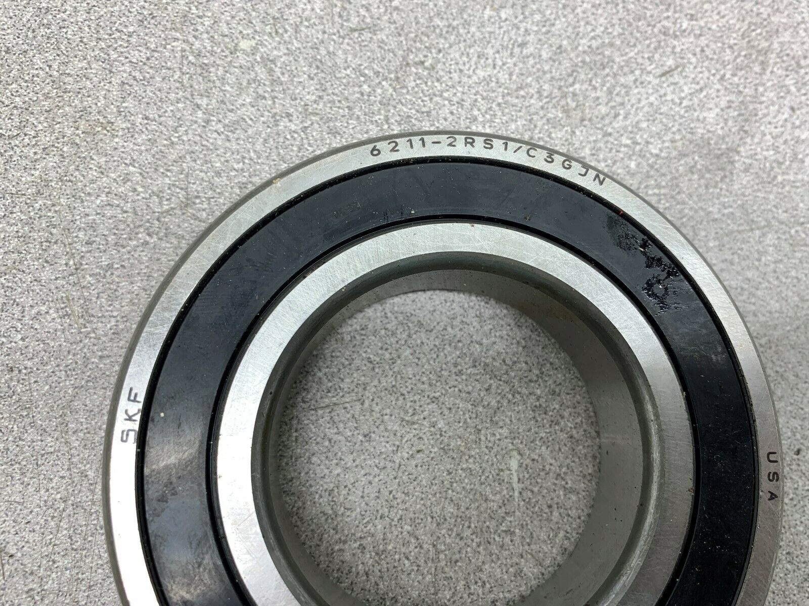 NEW NO BOX SKF BEARING 6211-2RS/C3GJN