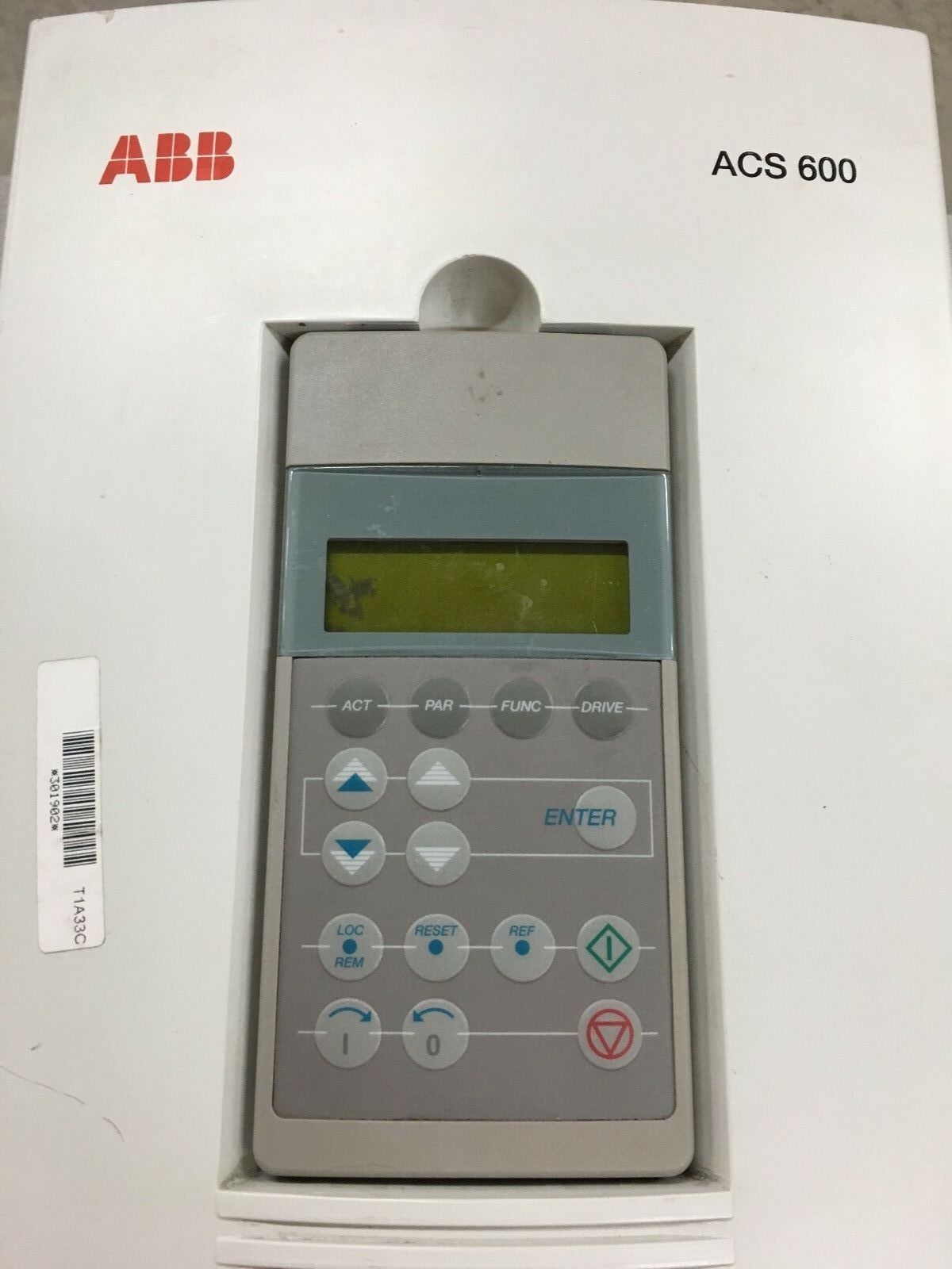 USED ABB ACS 600 10HP VARIABLE SPEED DRIVE ACS601-0011-4-000B1200800