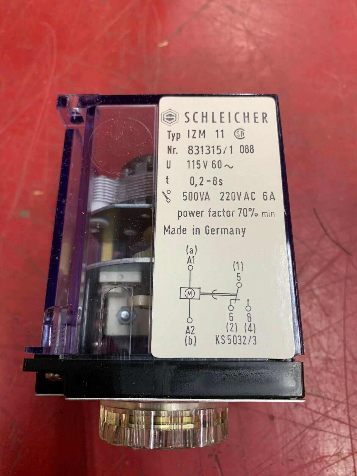 NEW IN BOX SCHLEICHER IZM 11 TIME RELAY 831315/1 088