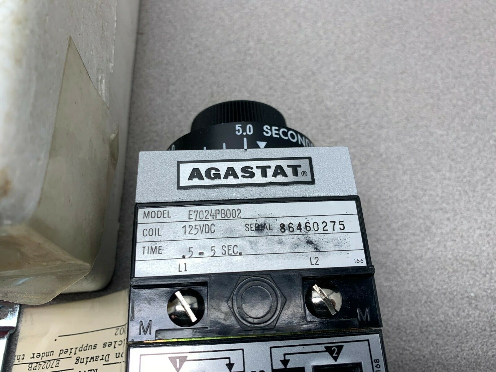 NEW AGASTAT 125VDC. TIMER .5-5 SEC. TIMING RELAY E7024PB002