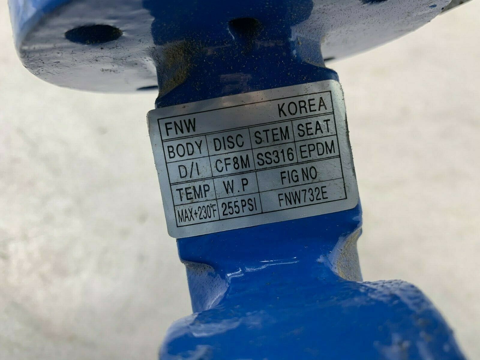 NEW NO BOX FNW 4" BUTTERFLY VALVE FNW732E