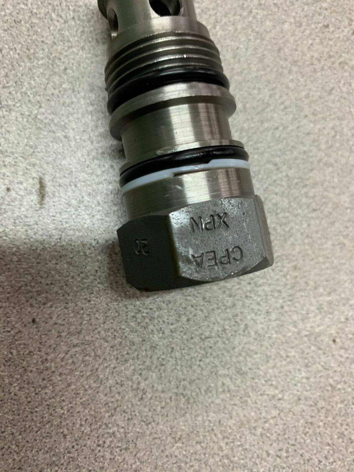 NEW IN BOX SUN HYDRAULIC VALVE CPEAXPN