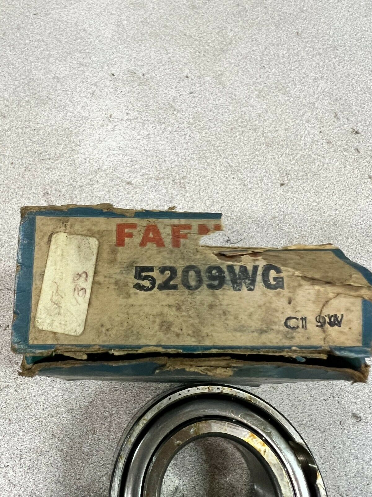 NEW IN BOX FAFNIR CONTACT BEARING 5209WG