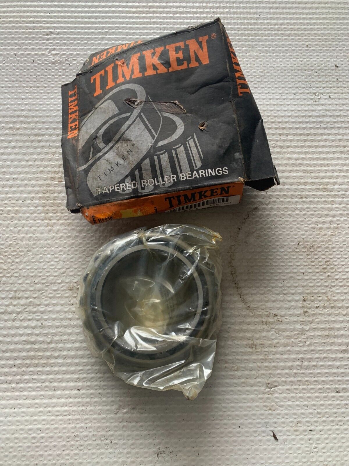 NEW IN BOX TIMKEN TAPERED ROLLER CONE BEARING NA938