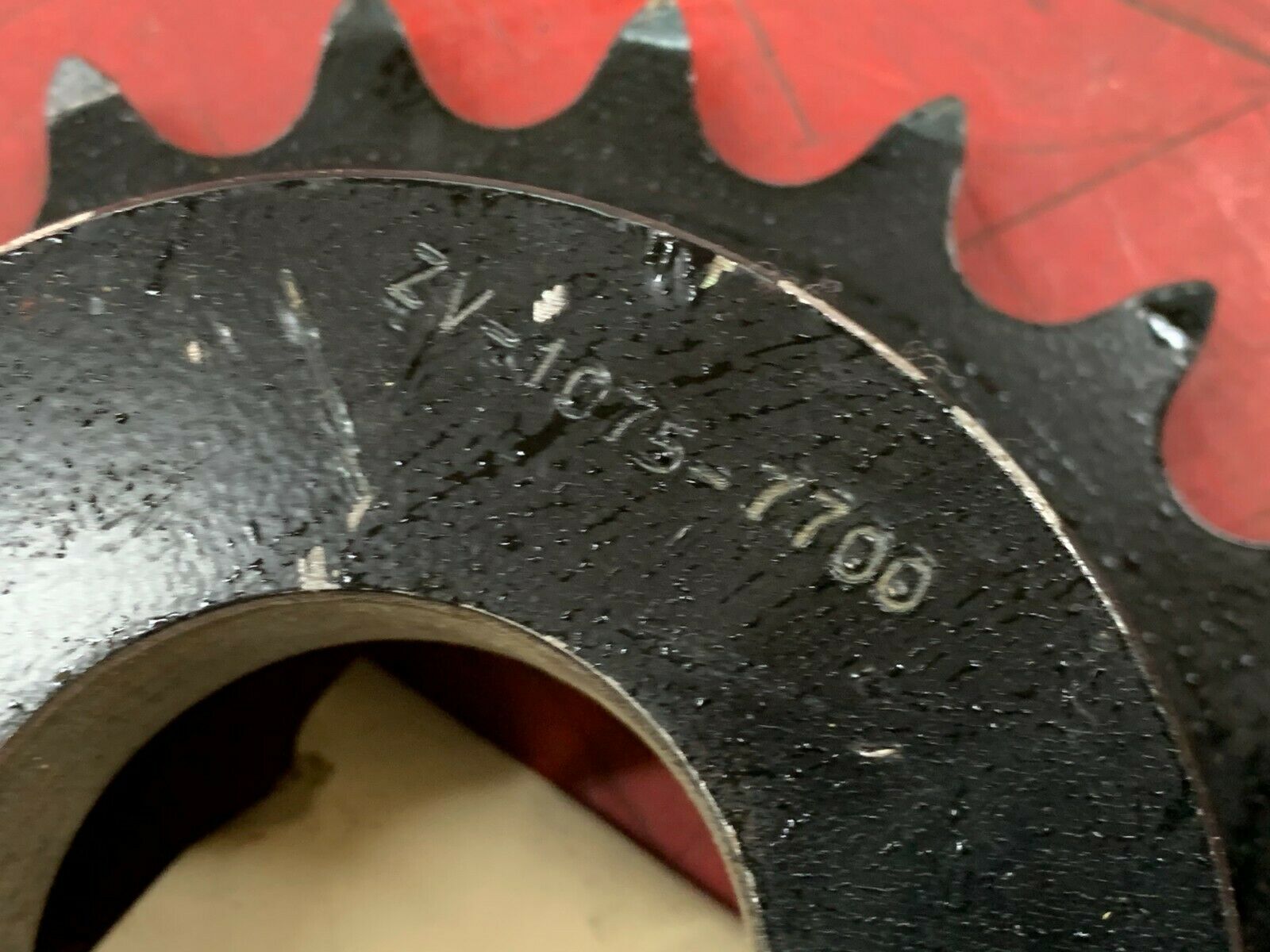 NEW NO BOX US TSUBAKI ZV-1075-7700 CHAIN SPROCKET H80B20-DWG2