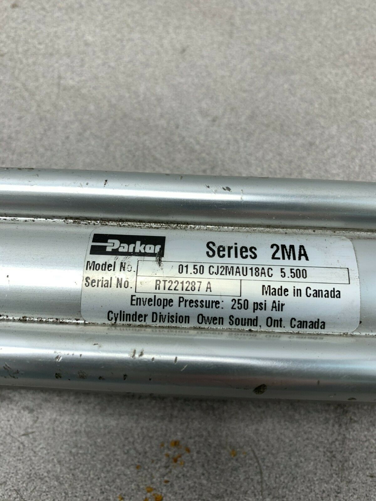 NEW NO BOX PARKER PNEUMATIC CYLINDER 01.50 CJ2MAU18AC 5.500