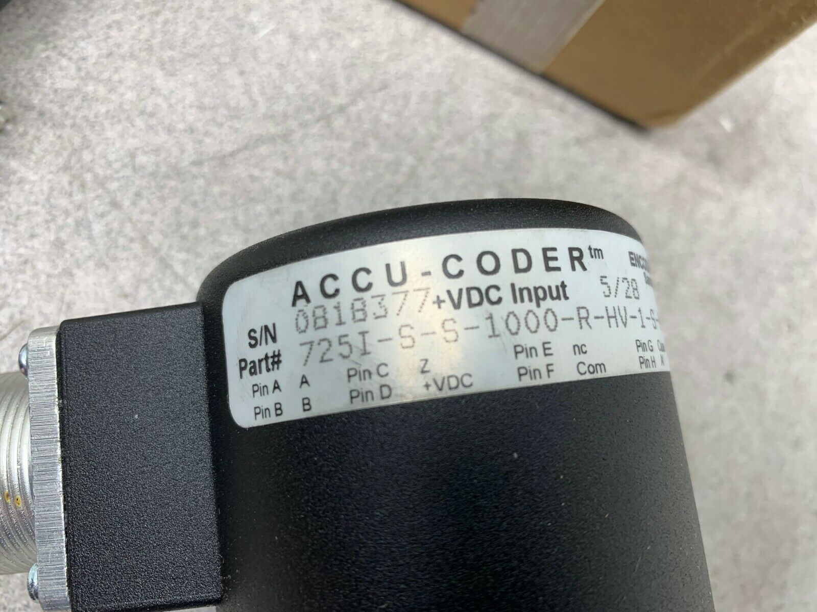 NEW IN BOX ACCU-CODER ENCODER 725I-S-S-1000-R-HV-1-S-N-S-Y-N