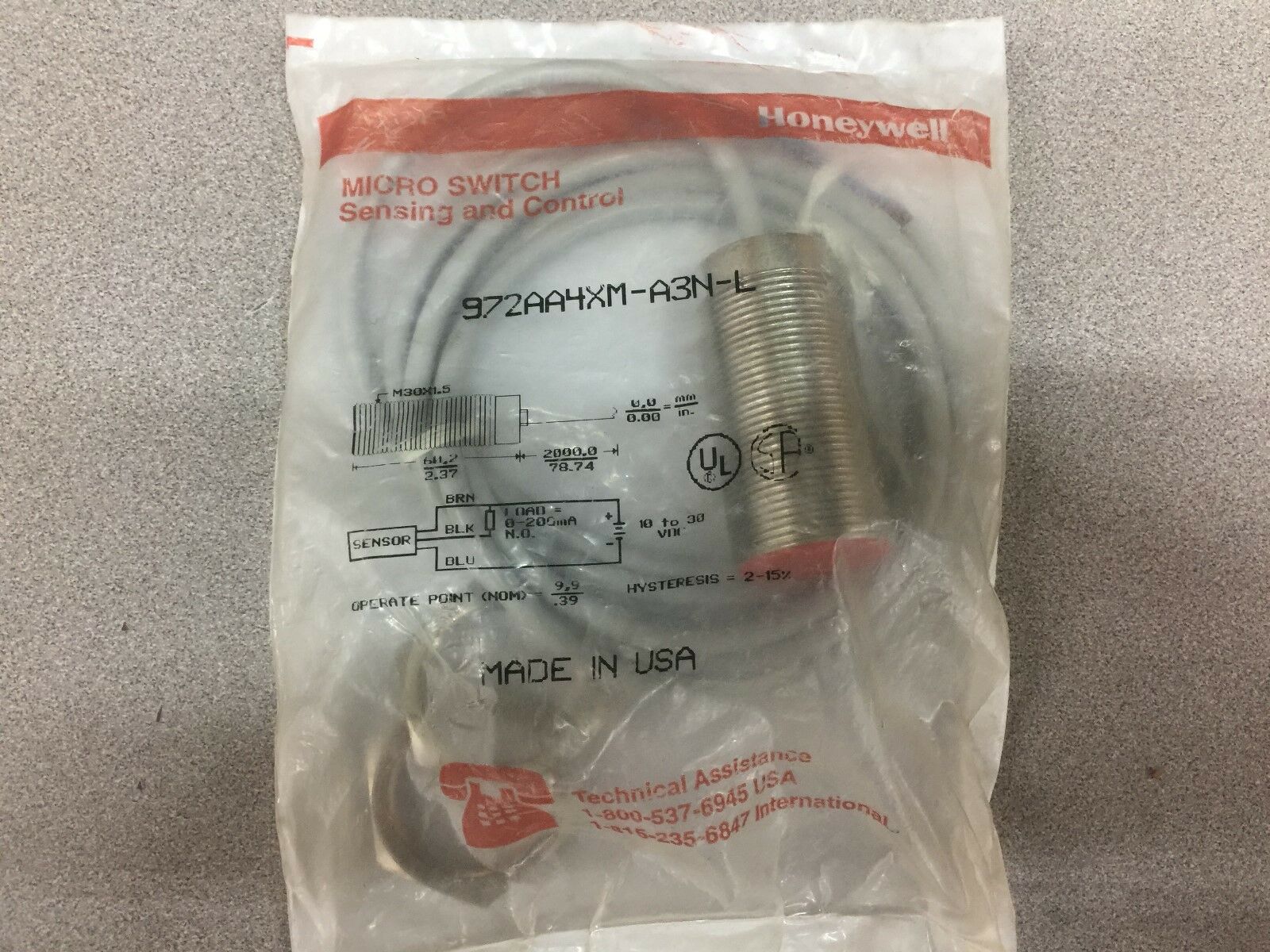 NEW IN ORIGINAL PACKAGE HONEYWELL INDUCTIVE PROX 972AA4XM-A3N-L