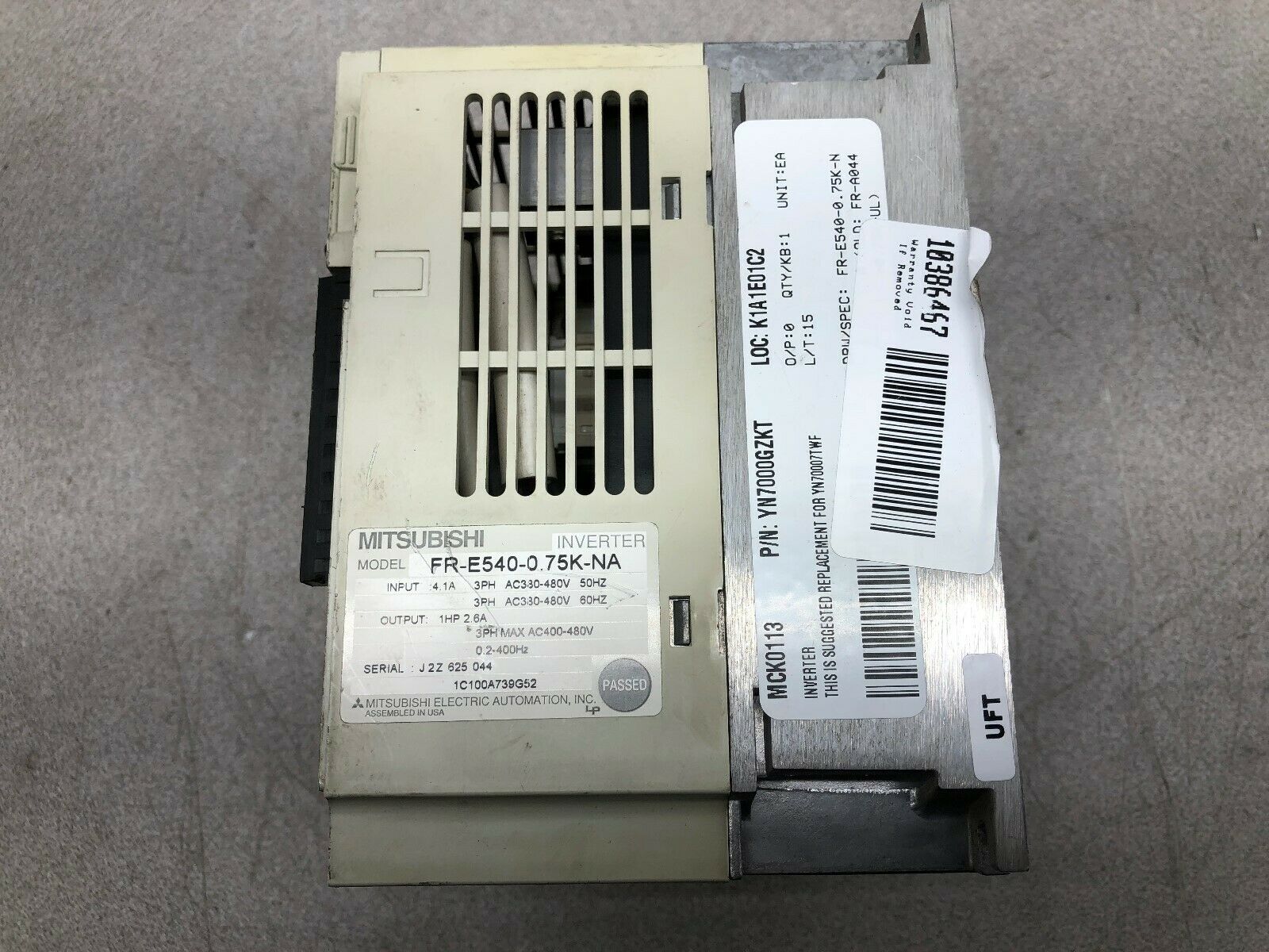 USED MITSUBISHI 4.1 AMP 3 PH 380-480 VAC INPUT 1 HP 2.6 AMP OP 0.2-400 HZ INVERT