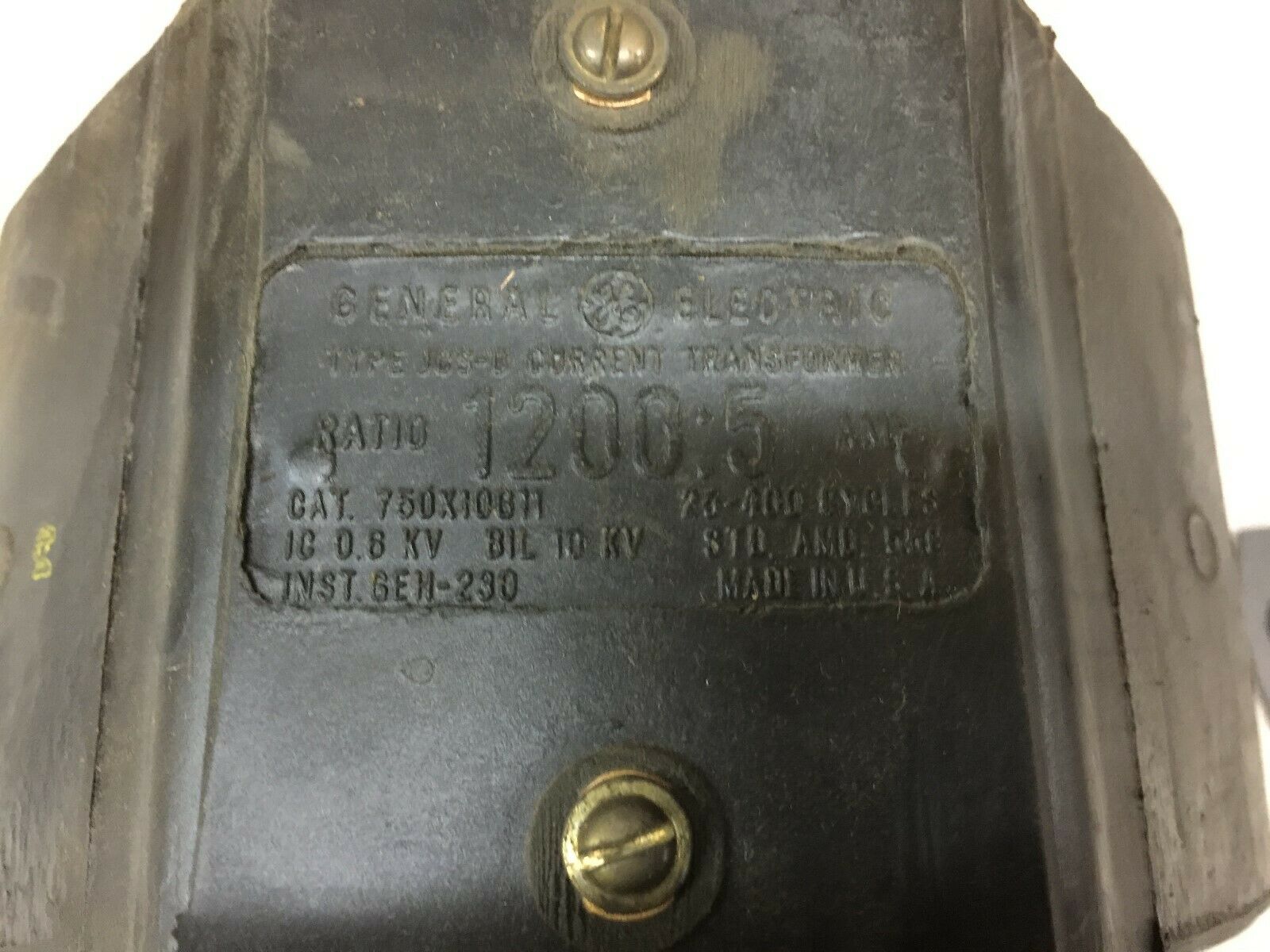 NEW IN BOX GE TYPE JCS-0 1200:5 CURRENT TRANSFORMER 687X8