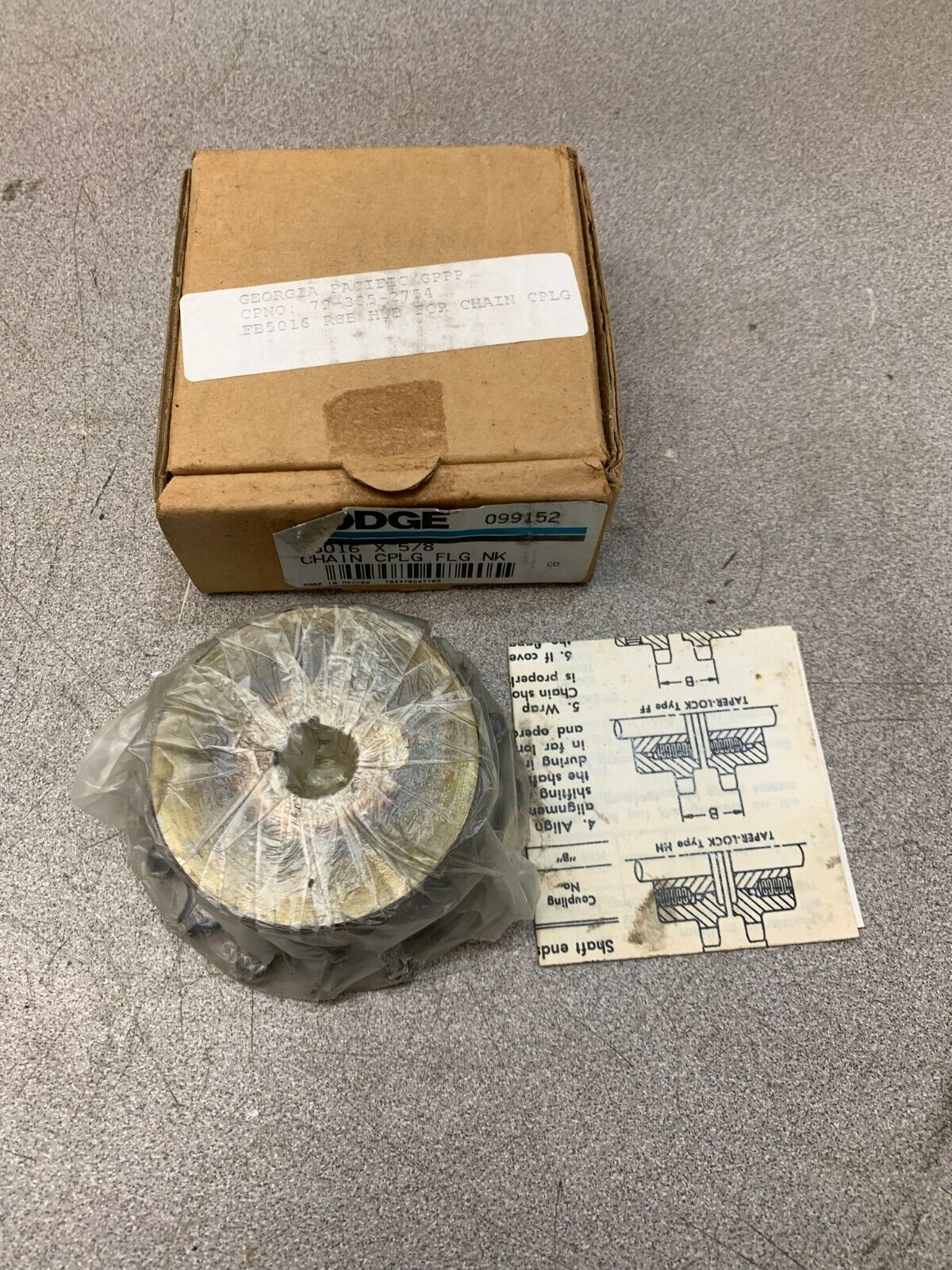 NEW IN BOX DODGE B5016 X 5/8 CHAIN COUPLING SPROCKET 099152