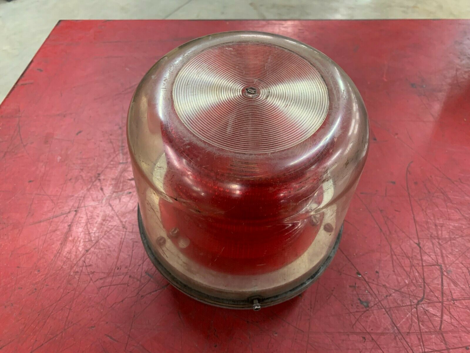 USED EDWARDS ADAPTABEACON RED STROBE LIGHT 94DFR-N5