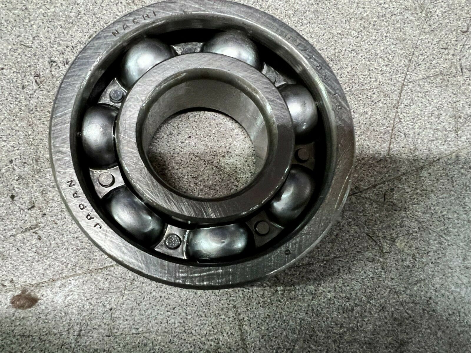 NEW IN BOX NACHI 63/28 ROLLER BEARING 63/28N C3