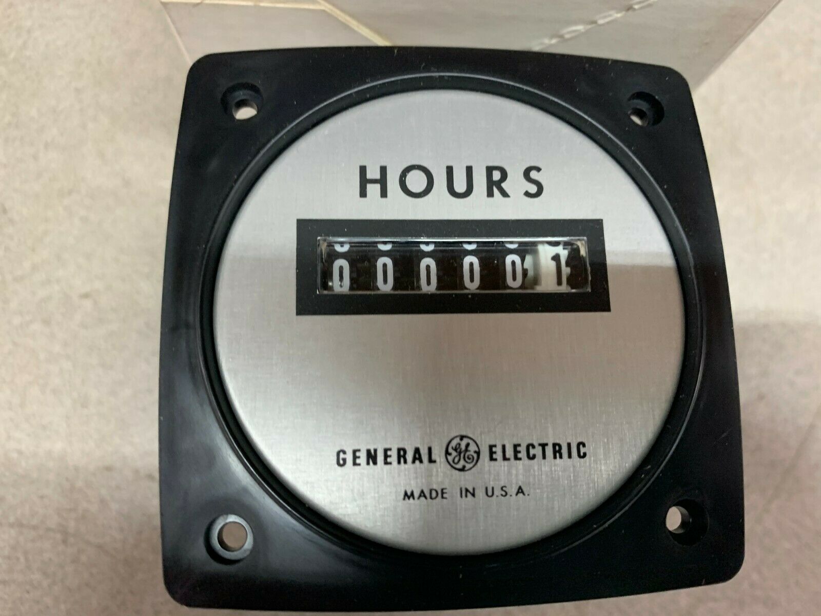 NEW IN BOX GE A.C. TIME METER 50-240711ACAD1