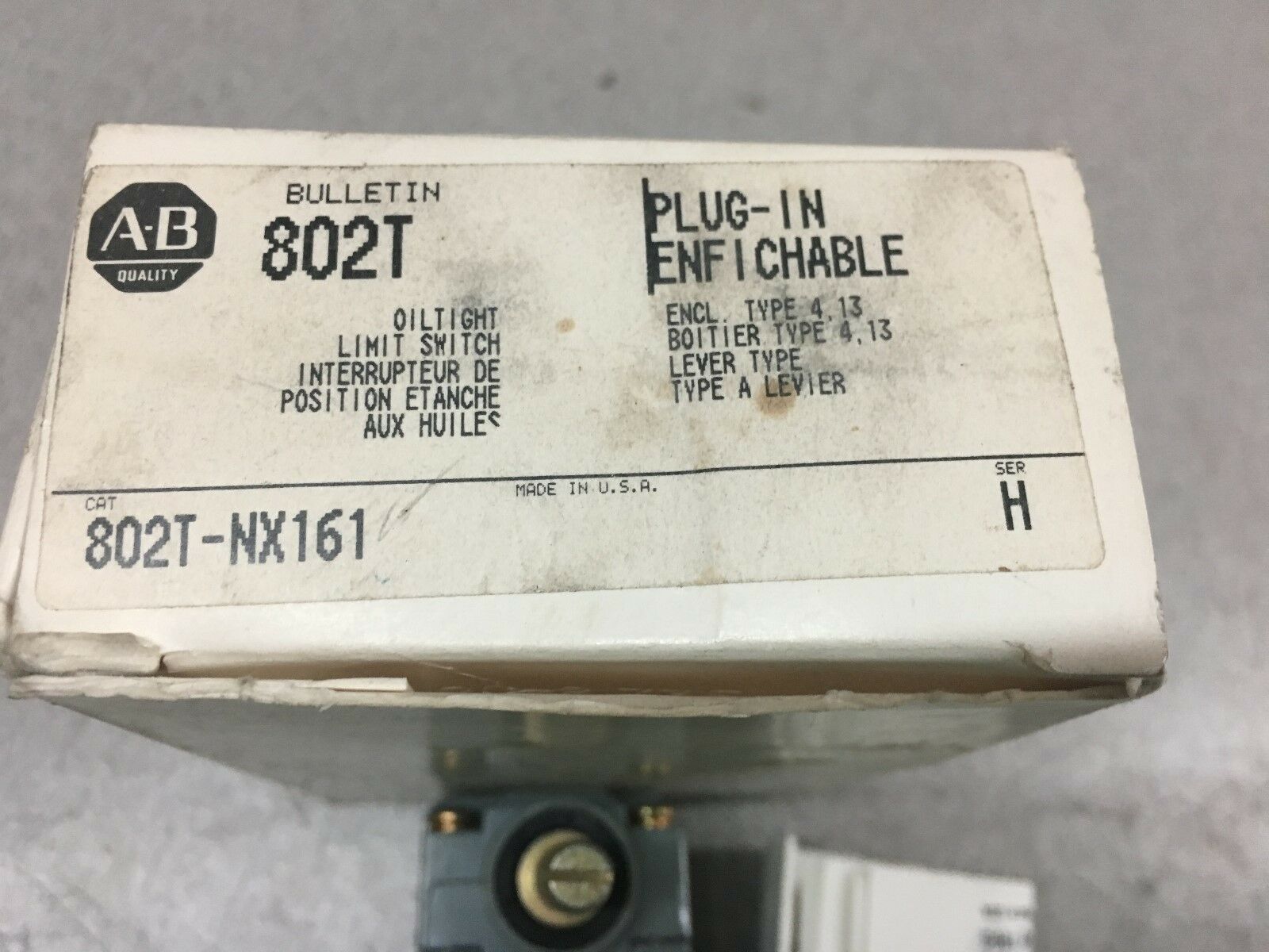 NEW IN BOX ALLEN BRADLEY LIMIT SWITCH 802T-NX161 SERIES H