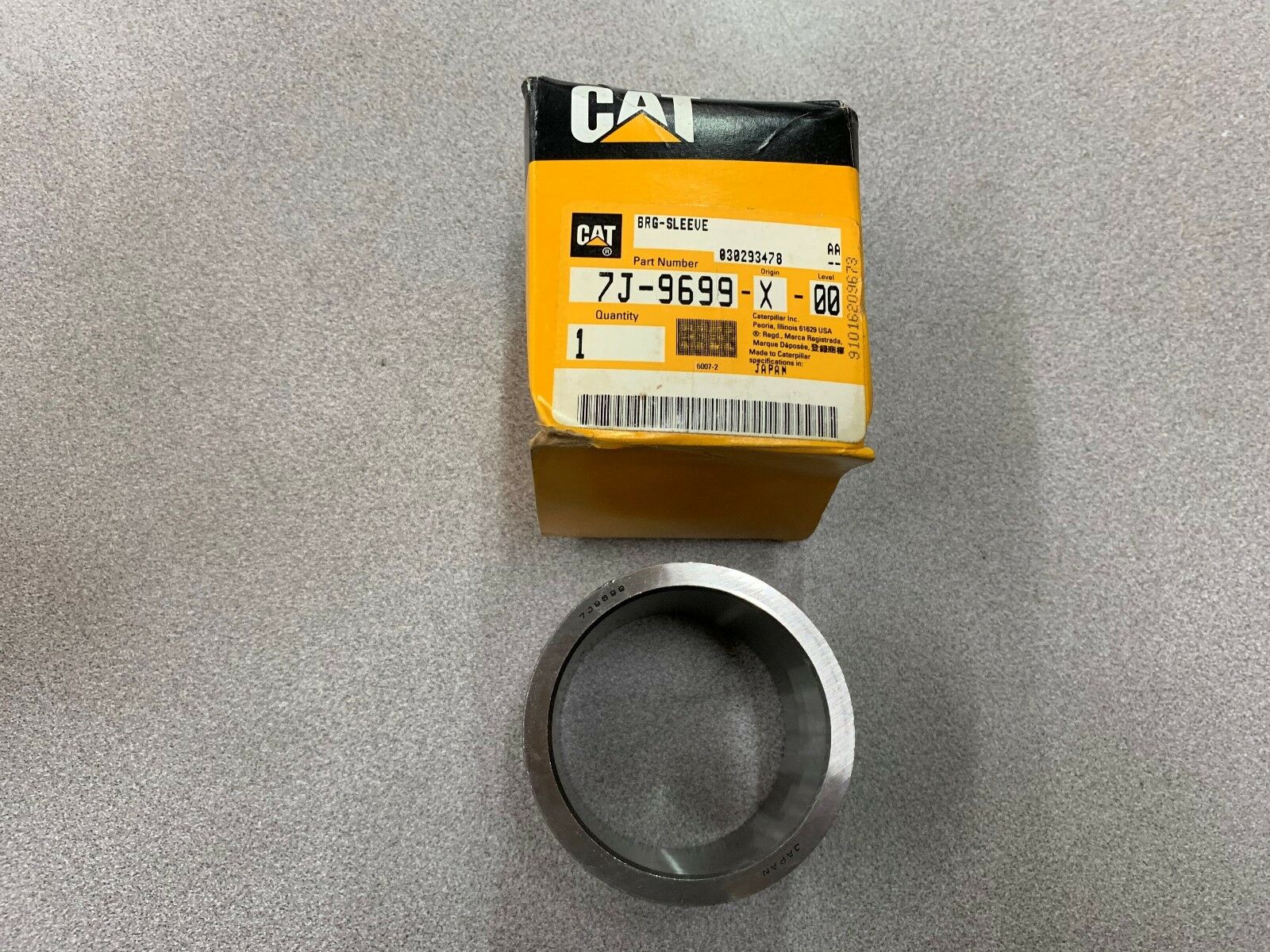 NEW IN BOX CATERPILLAR BEARING 7J-9699