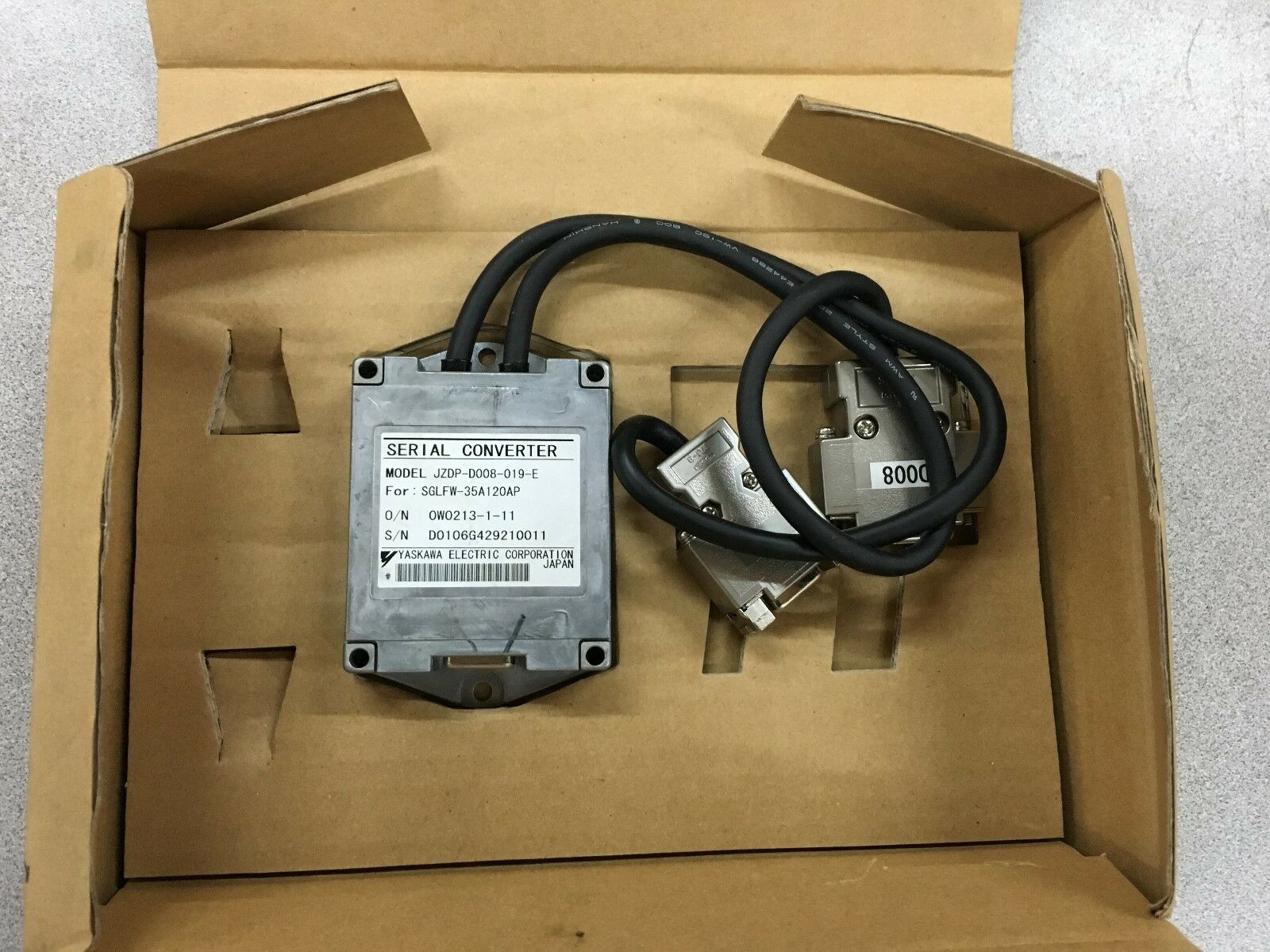 NEW IN BOX YASKAWA SERIAL CONVERTER JZDP-D008-019-E