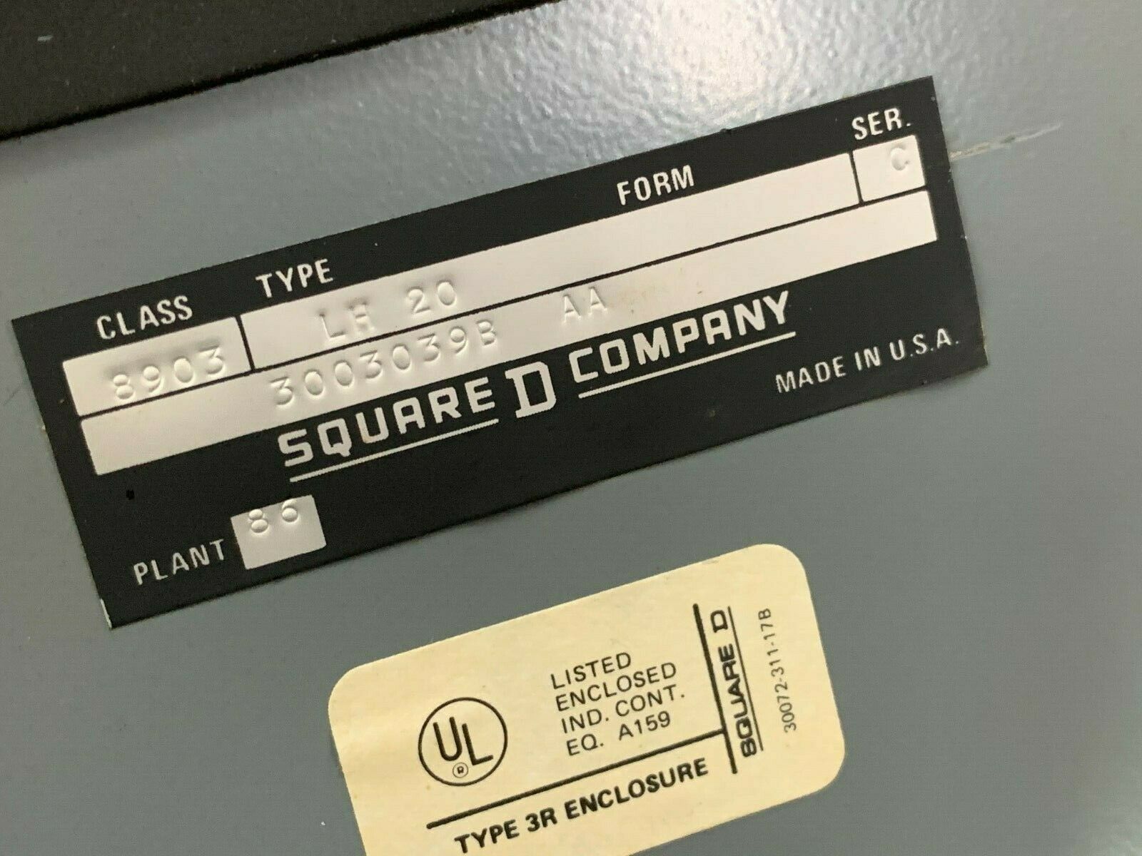 NEW NO BOX SQUARE D 8903 LH 20 LIGHTING CONTACTOR IN ENCLOSURE 8903 L0 20