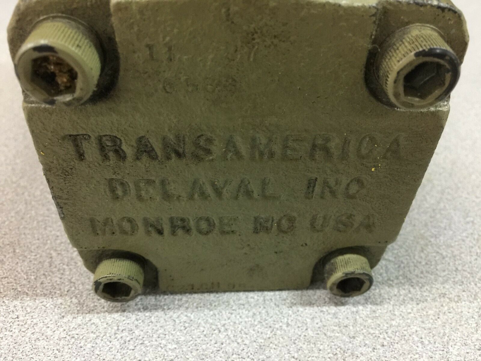 USED TRANSAMERICA DELAVAL HYDRAULIC PUMP S4202E