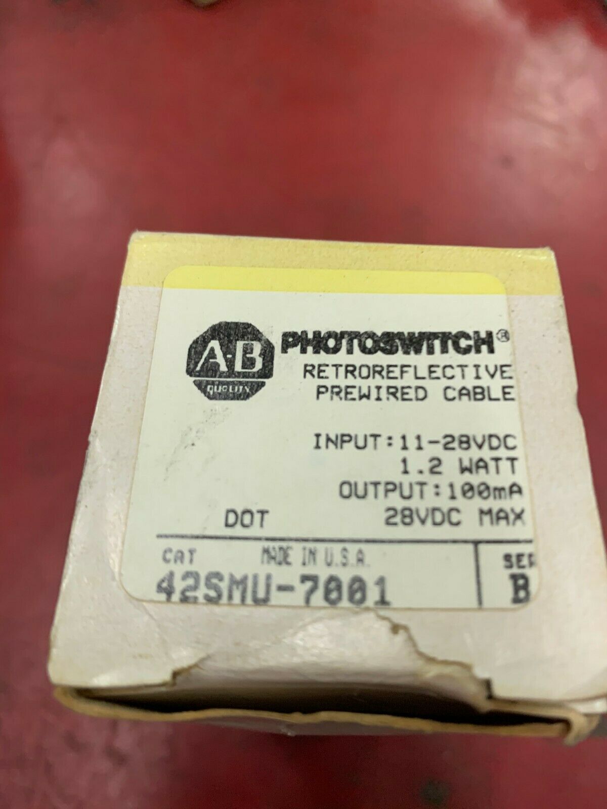 NEW IN BOX ALLEN BRADLEY PHOTOSWITCH SENSOR 42SMU-7001 SERIES B