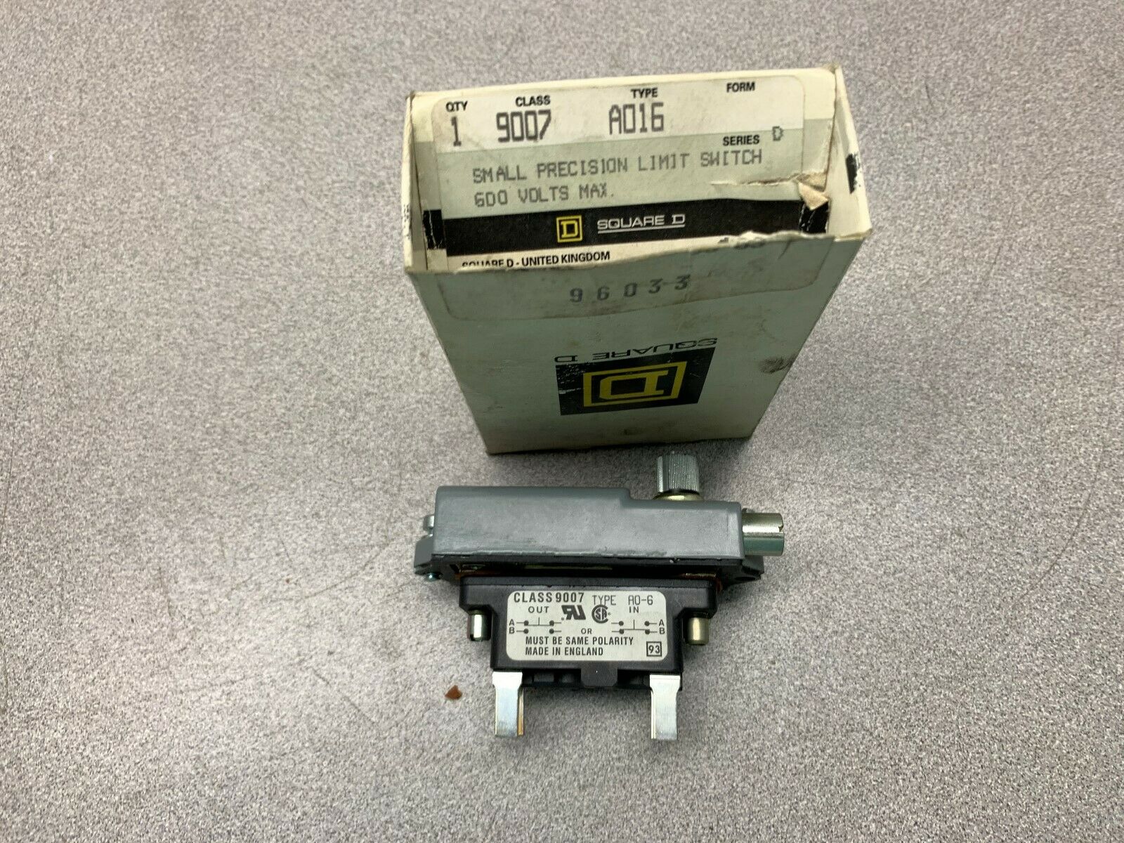 NEW IN BOX SQUARE D SWITCH 9007 A016