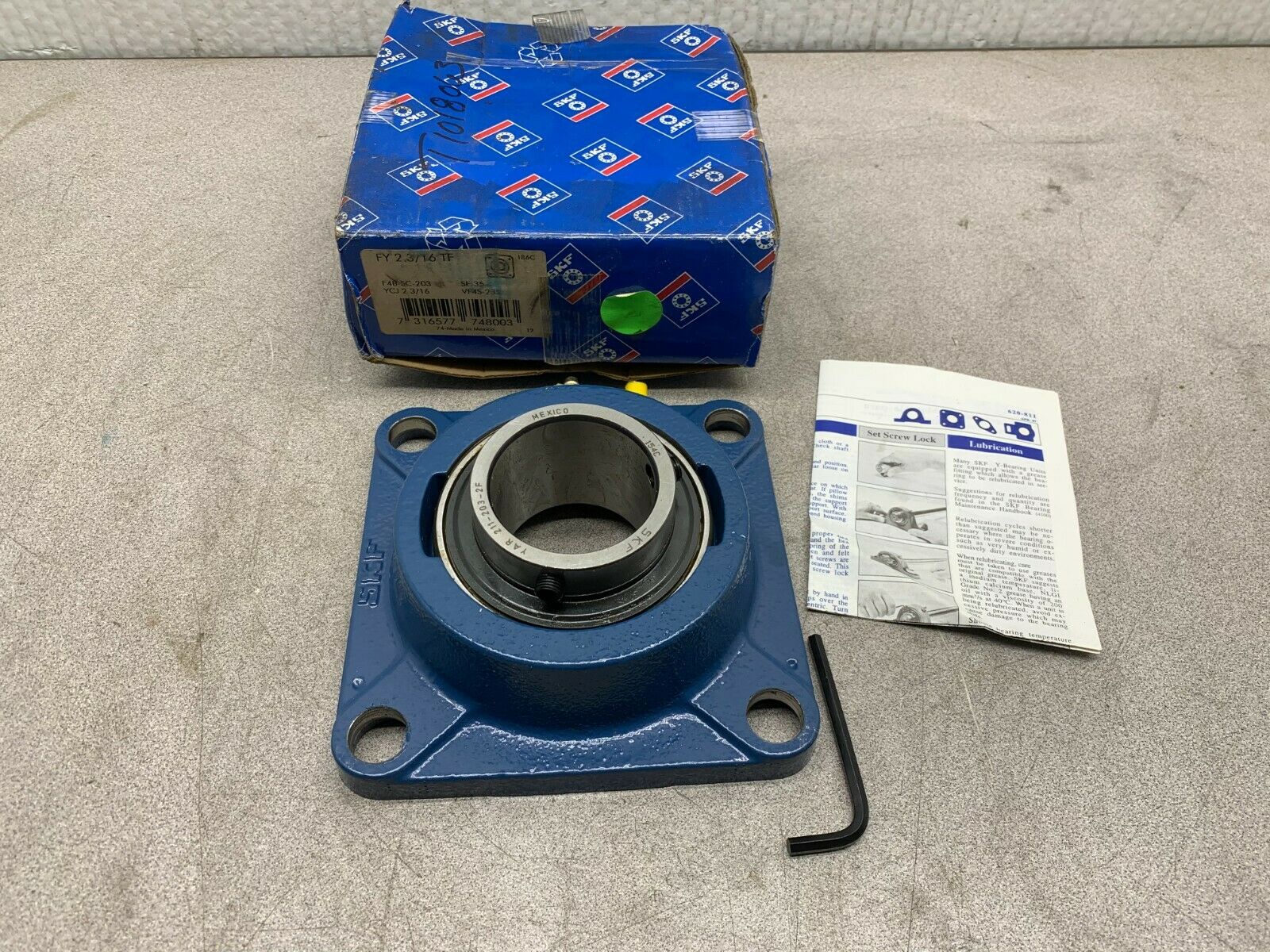 NEW IN BOX SKF 4-BOLT FLANGE BEARING 2-3/16" BORE FY 2.3/16 TF