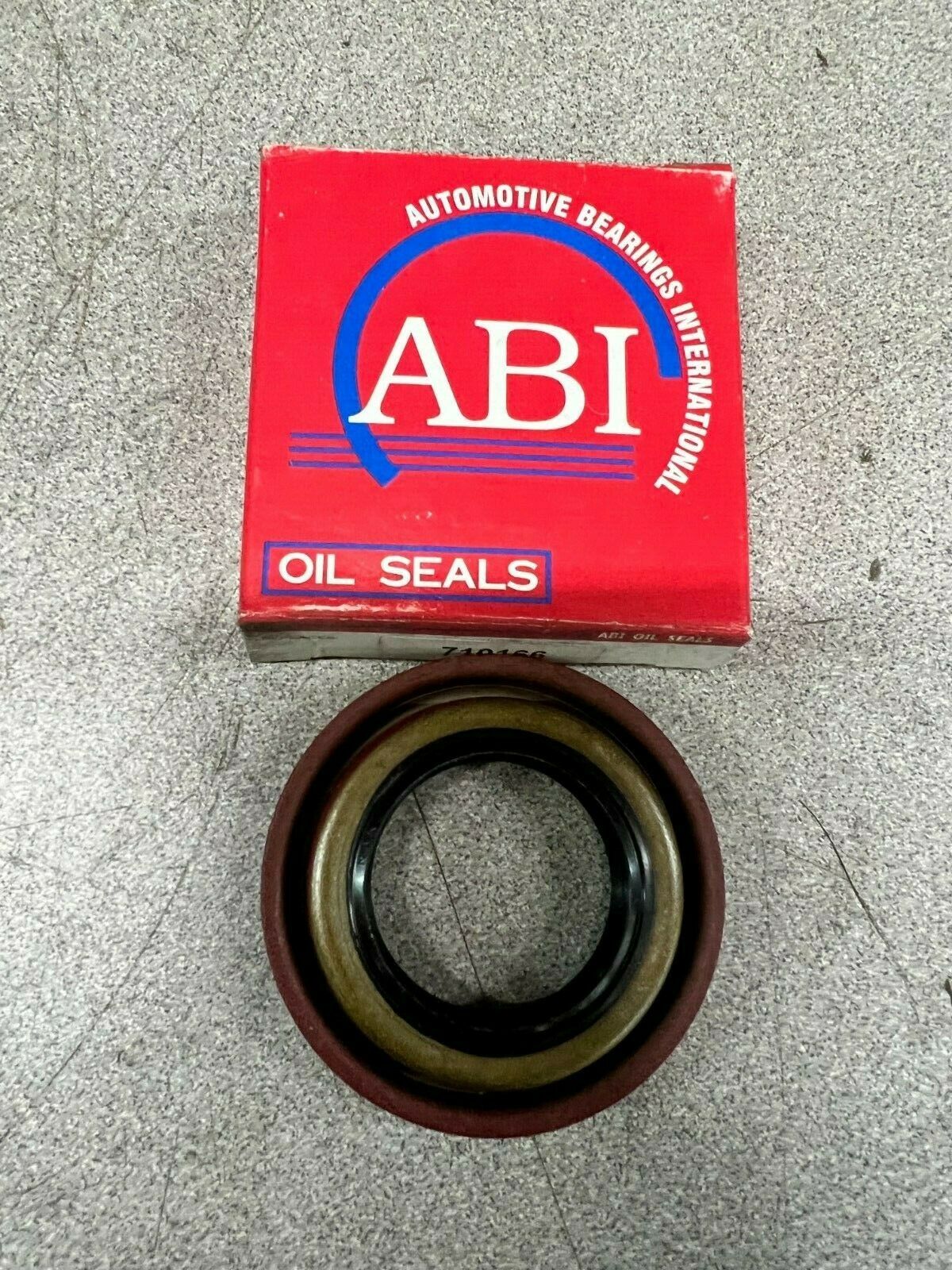 LOT OF 4 NEW IN BOX ABI OILSEAL 710166