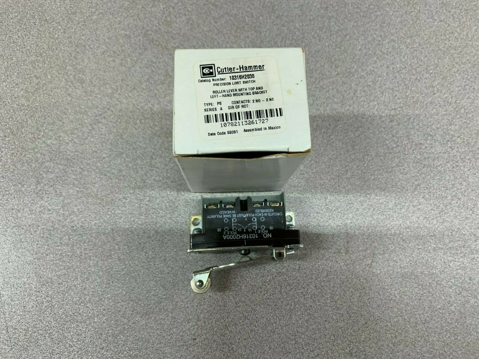 NEW IN BOX CUTLER HAMMER LIMIT SWITCH 10316H2030