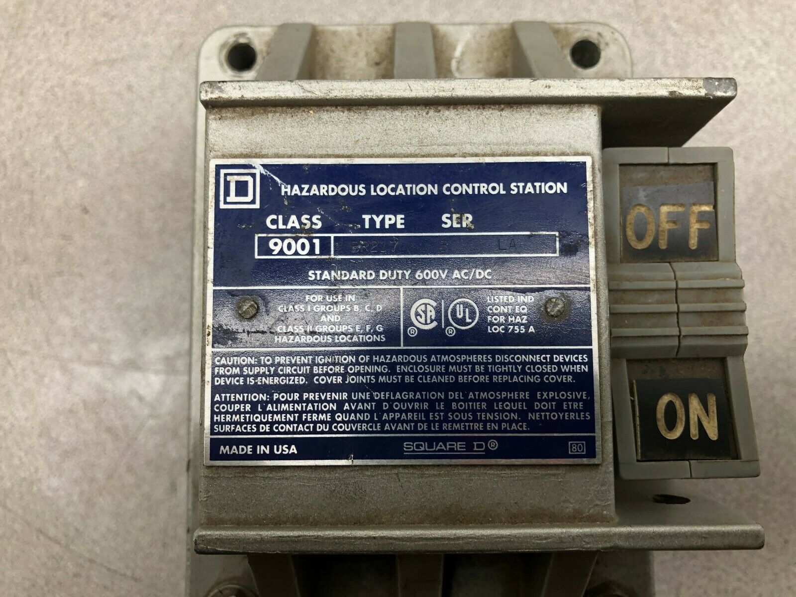 USED SQUARE D 600 VAC/DC HAZARDOUS LOCATION COTROL STATION 9001 BR217