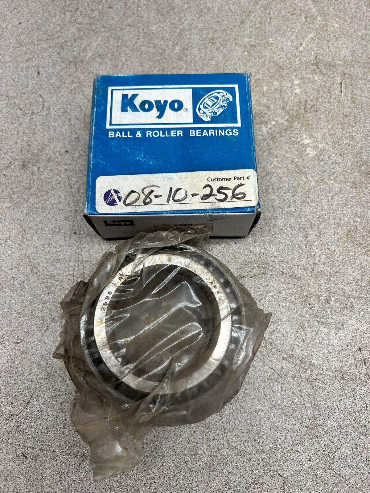 NEW IN BOX KOYO BEARING 3586