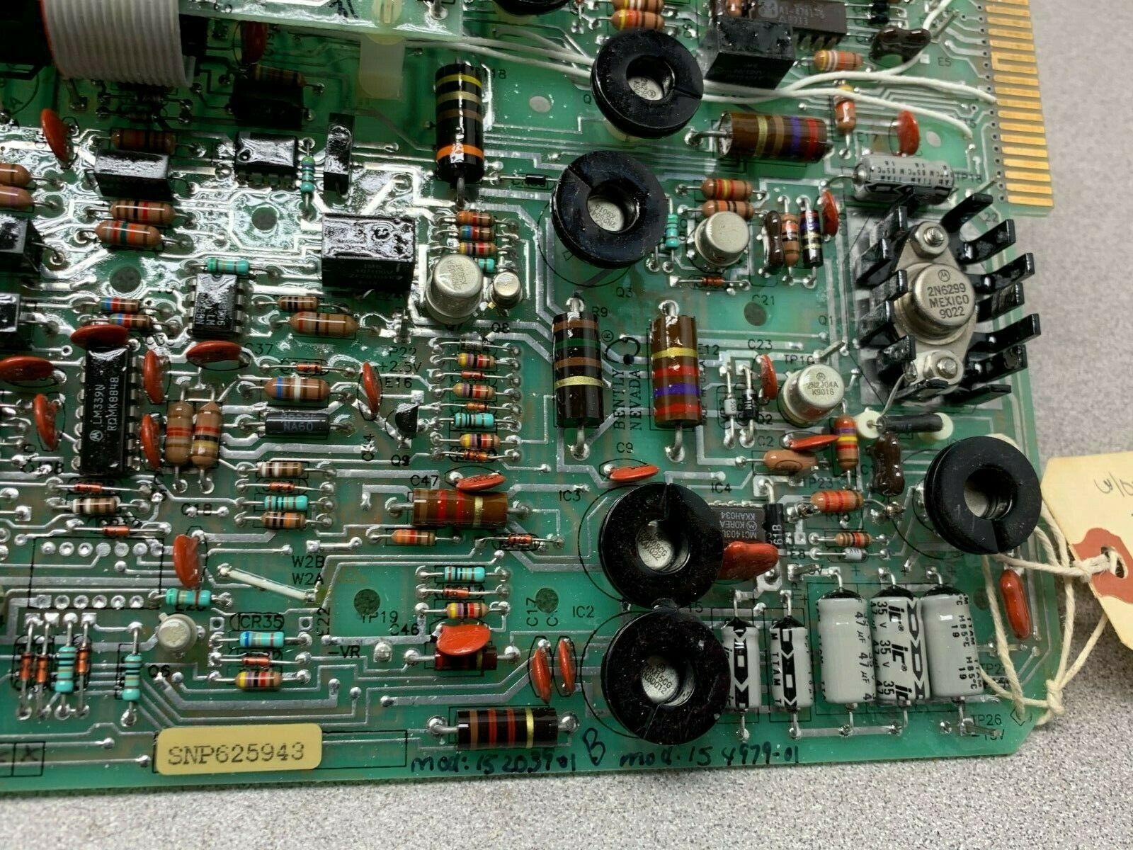 NEW NO BOX BENTLY NEVADA 154979-01 CIRCUIT BOARD 15203901 WITH PWA 72928-02P