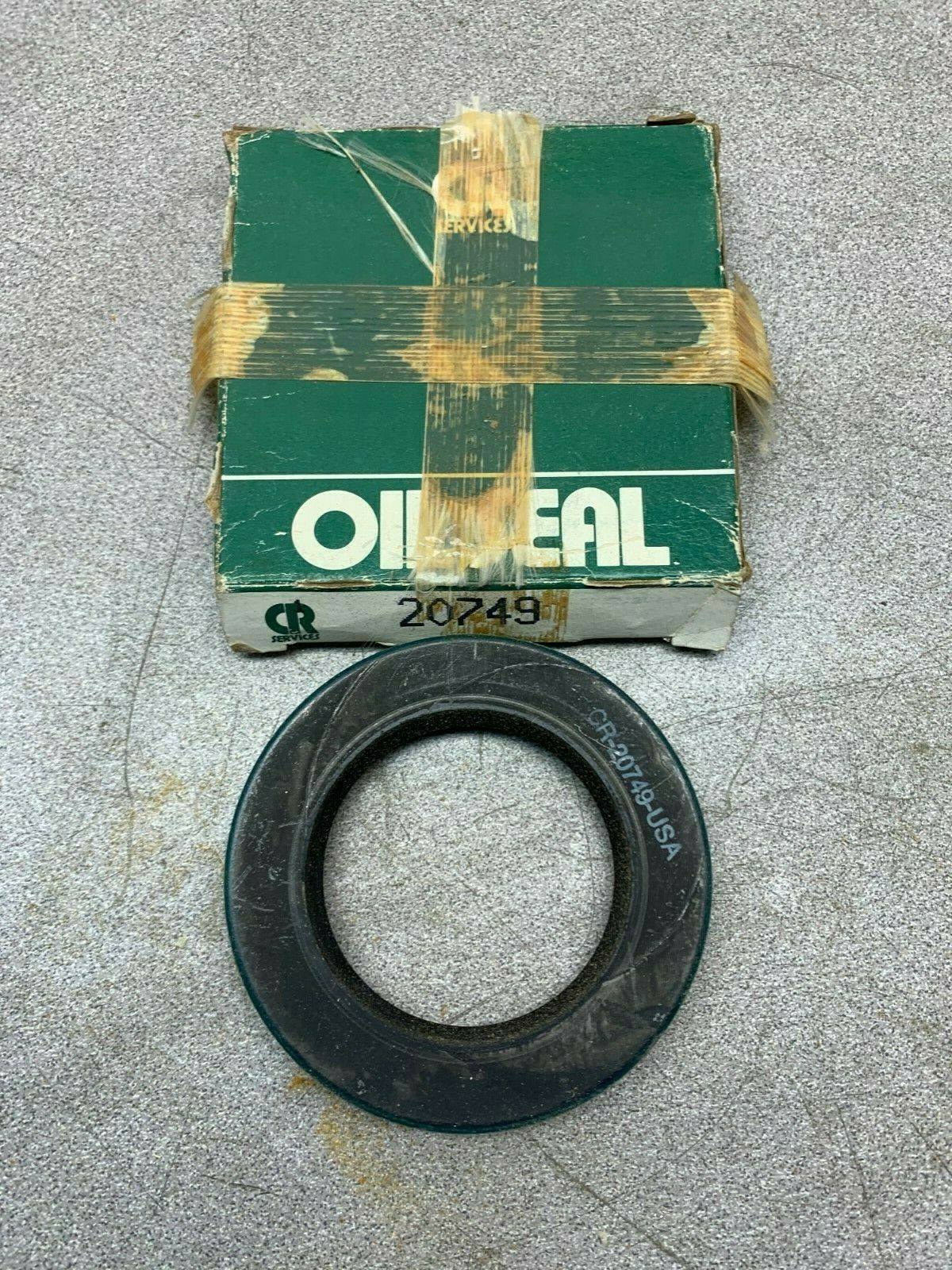 NEW IN BOX CHICAGO RAWHIDE OILSEAL 20749