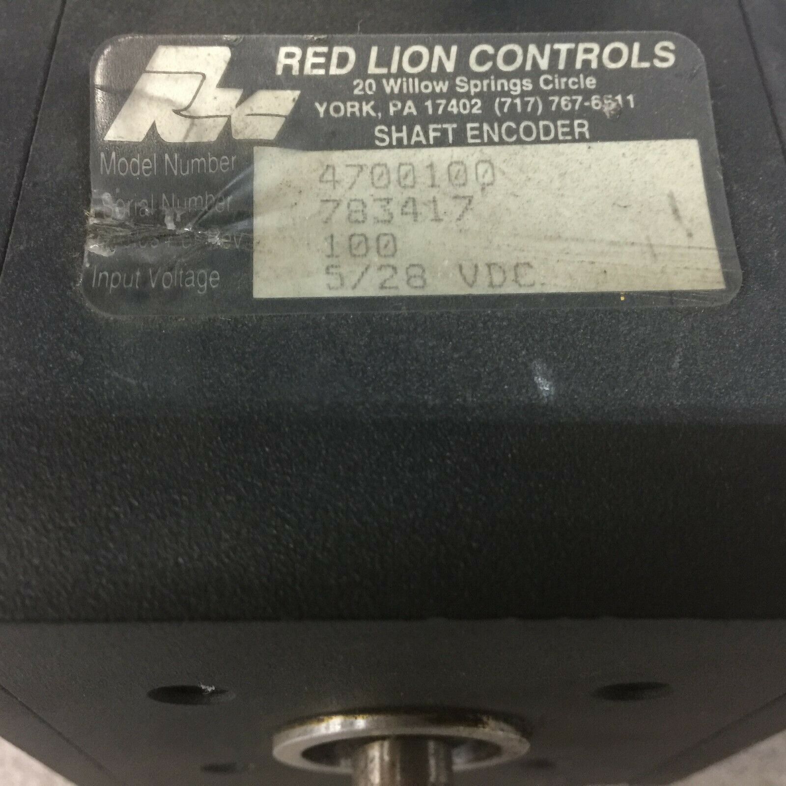 USED RED LION 5/28 VDC SHAFT ENCODER 4700100