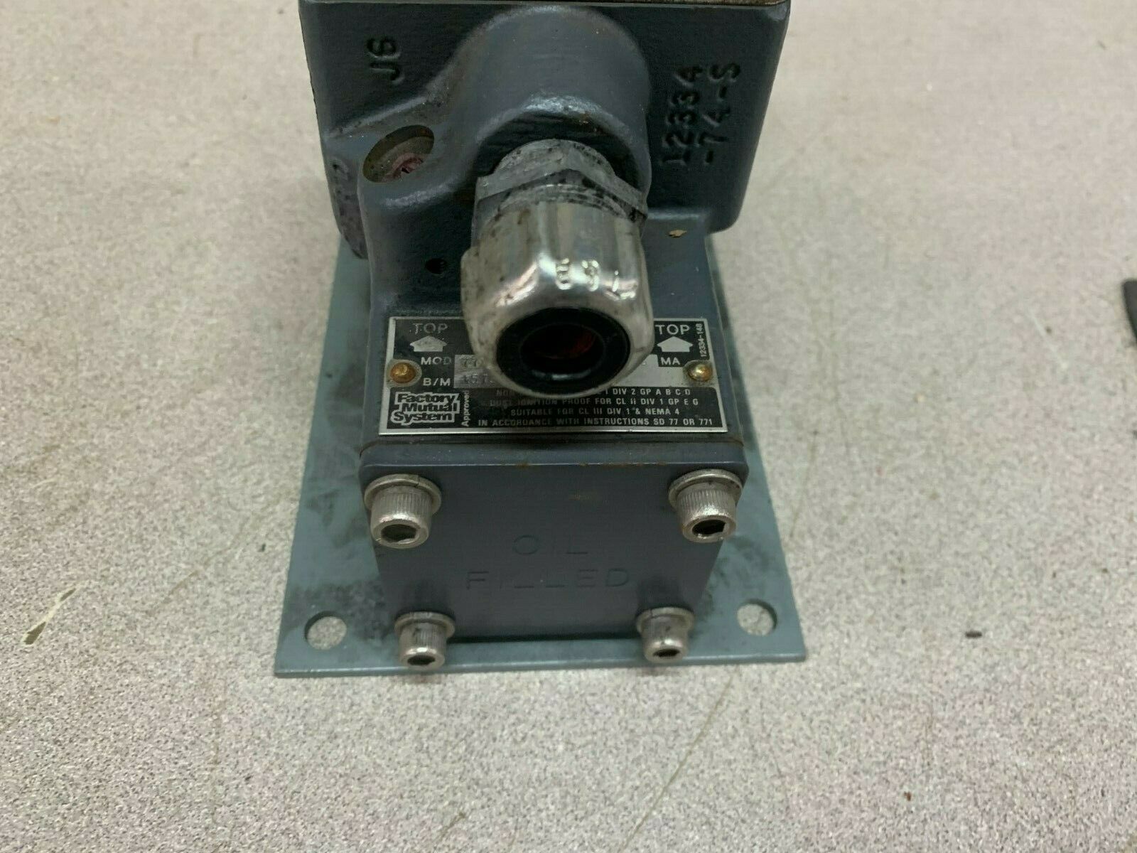 USED MOORE TRANSDUCER 771-16BNF2