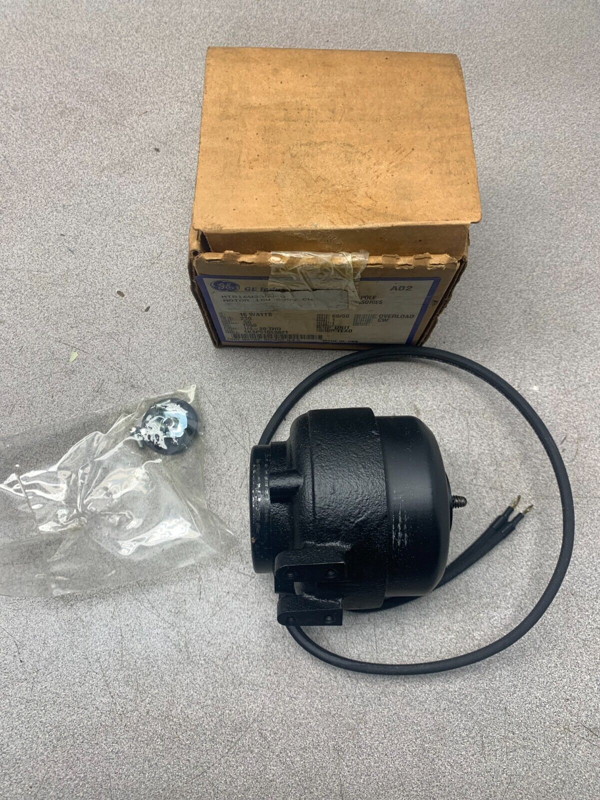 NEW GENERAL ELECTRIC REFRIGERATION MOTOR, 230V, 60/50HZ, 1550RPM 5KSP51GL582JT