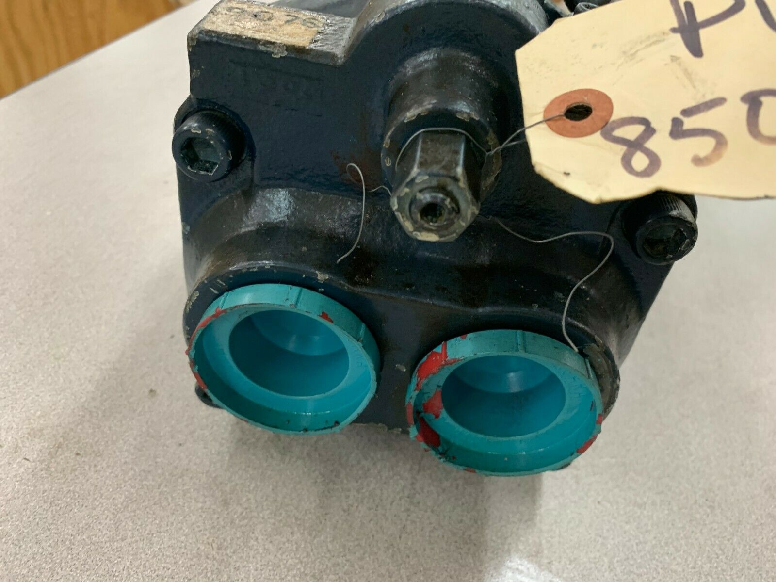 USED DAIKIN HYDRAULIC PISTON PUMP V38A1R-95