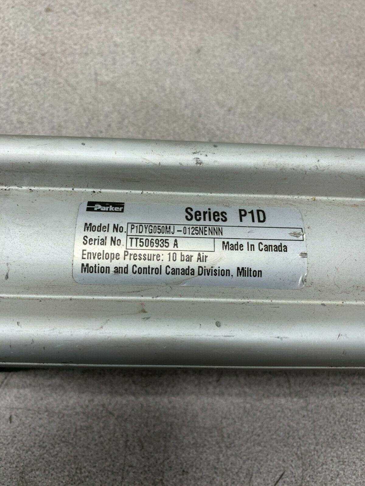 NEW NO BOX PARKER PNEUMATIC CYLINDER P1DYG050MJ-0125NENNN