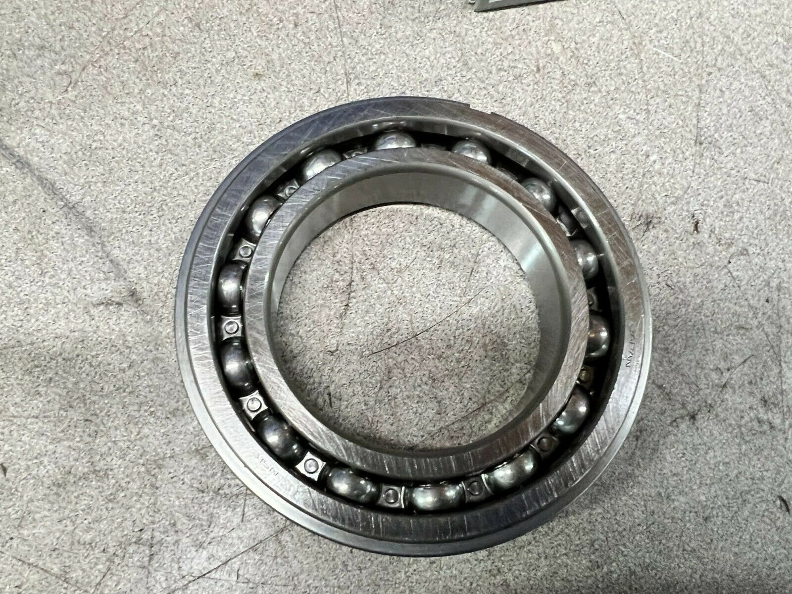 NEW IN BOX NSK ROLLER BEARING 6014N