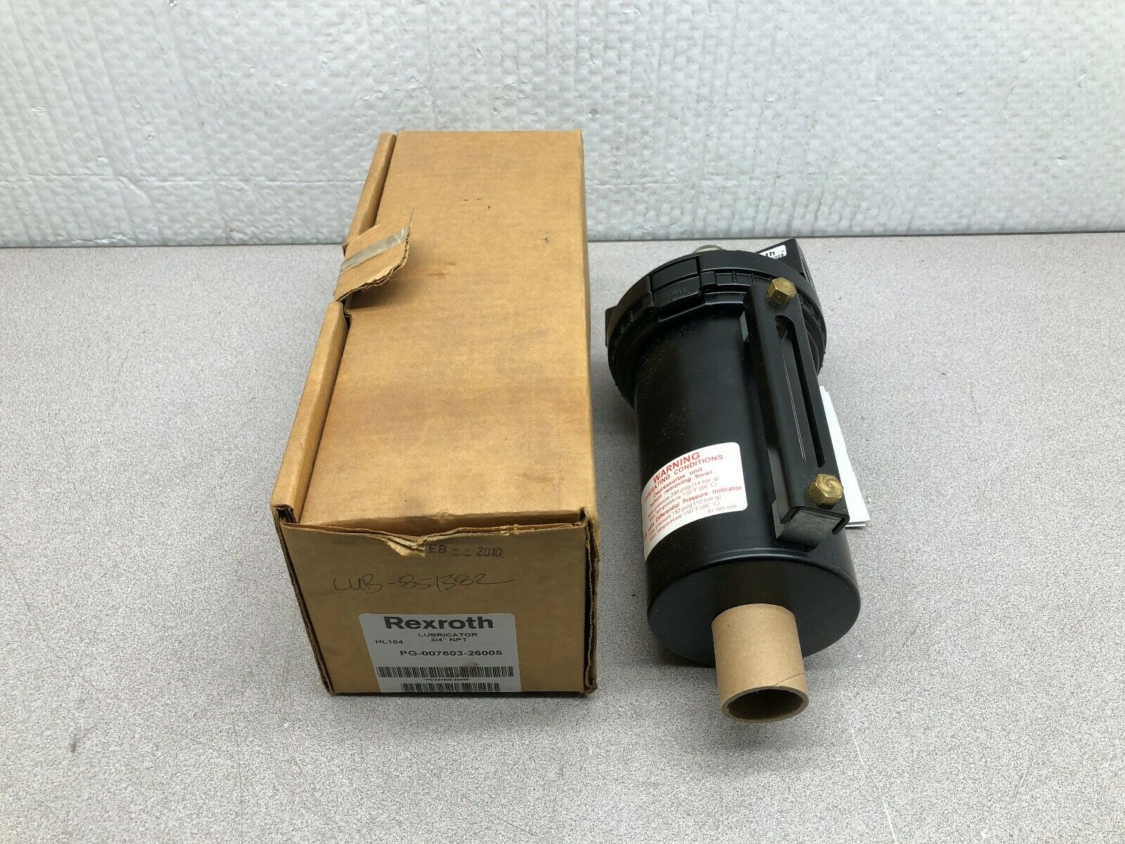 NEW IN BOX REXROTH 3/4 NPT PNEUMATIC LUBRICATOR PG-007603-26005