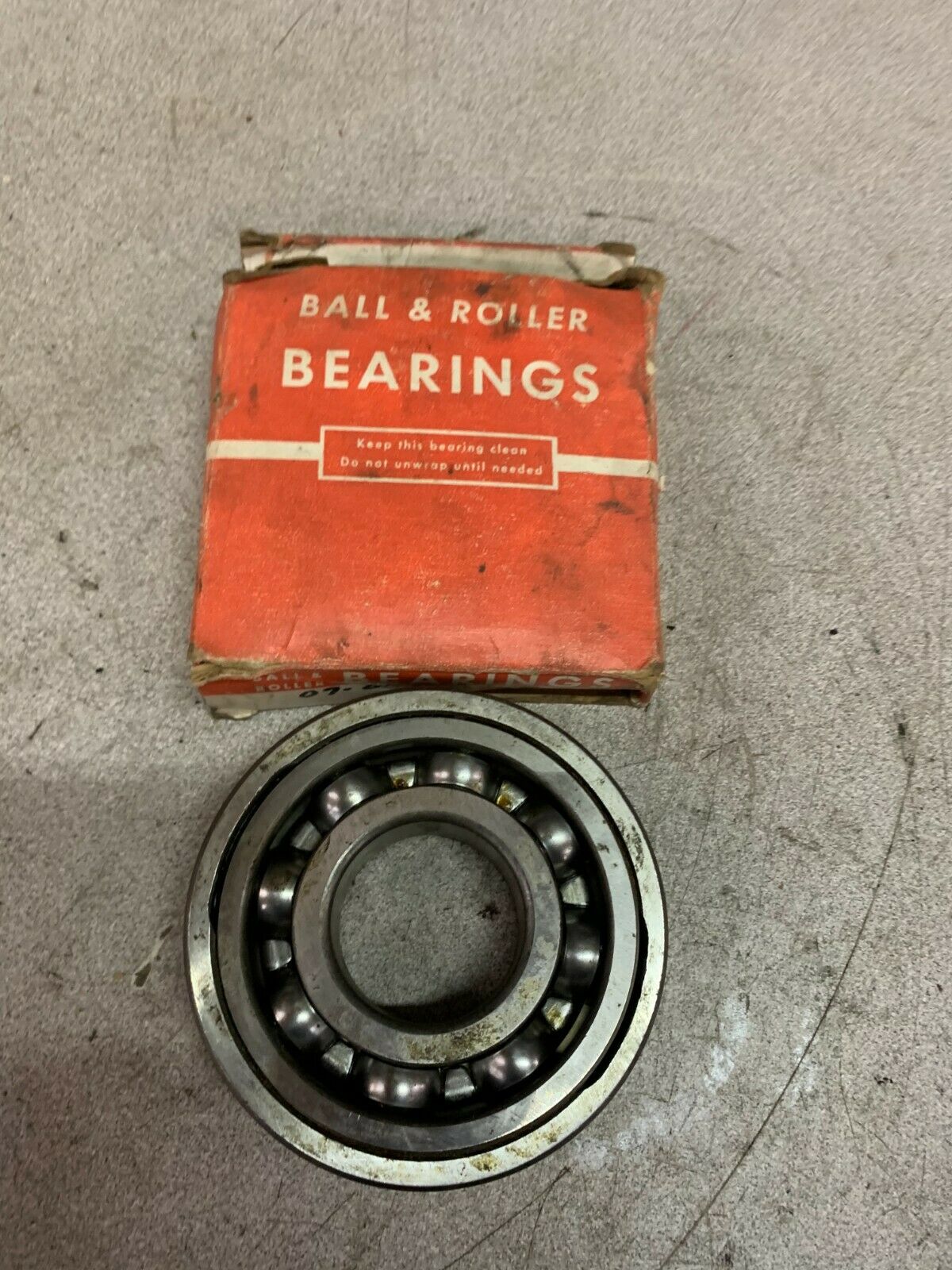 NEW IN BOX FAFNIR 308S GROOVE BALL BEARING 308KB