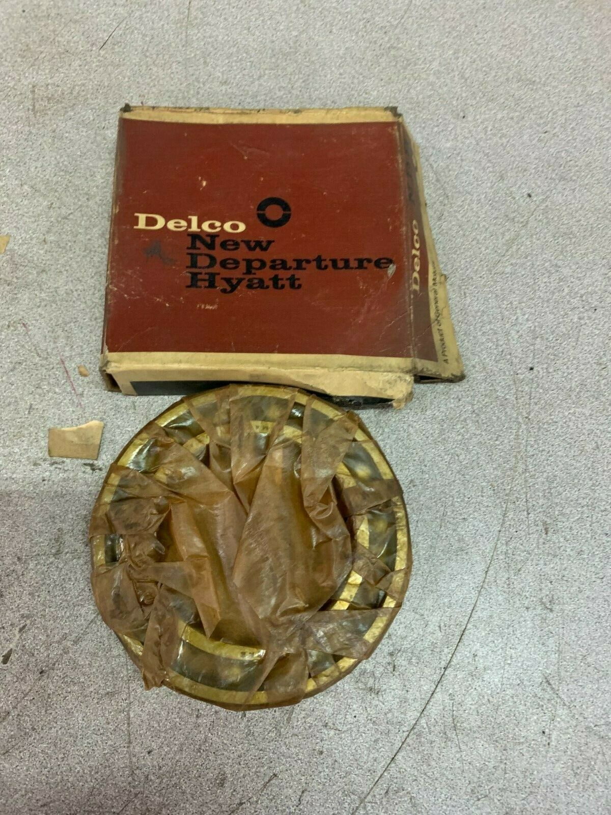 NEW IN BOX DELCO TAPERED ROLLER BEARING 3L14