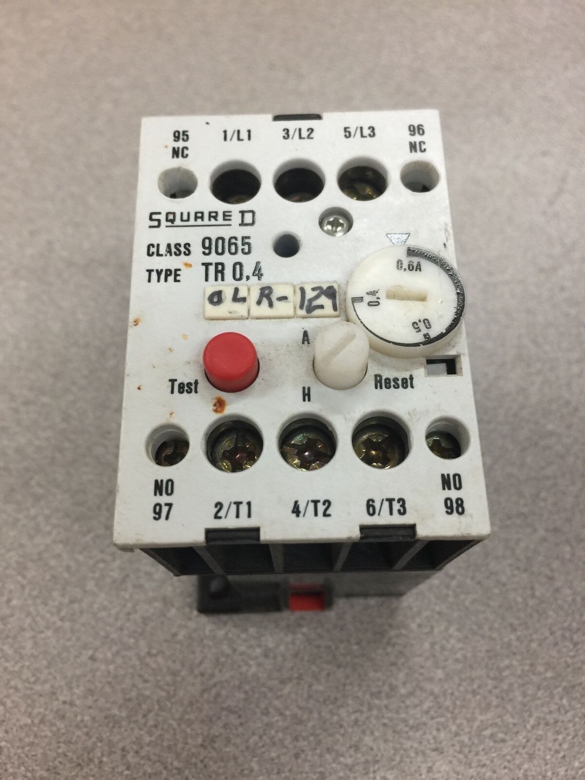 USED NO BOX SQUARE D CONTACTOR 9065 TR 0.4