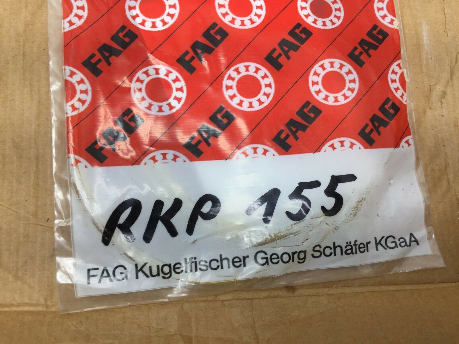 NEW IN BOX (BOX TORN) FAG LOCKING COLLAR RKP 155